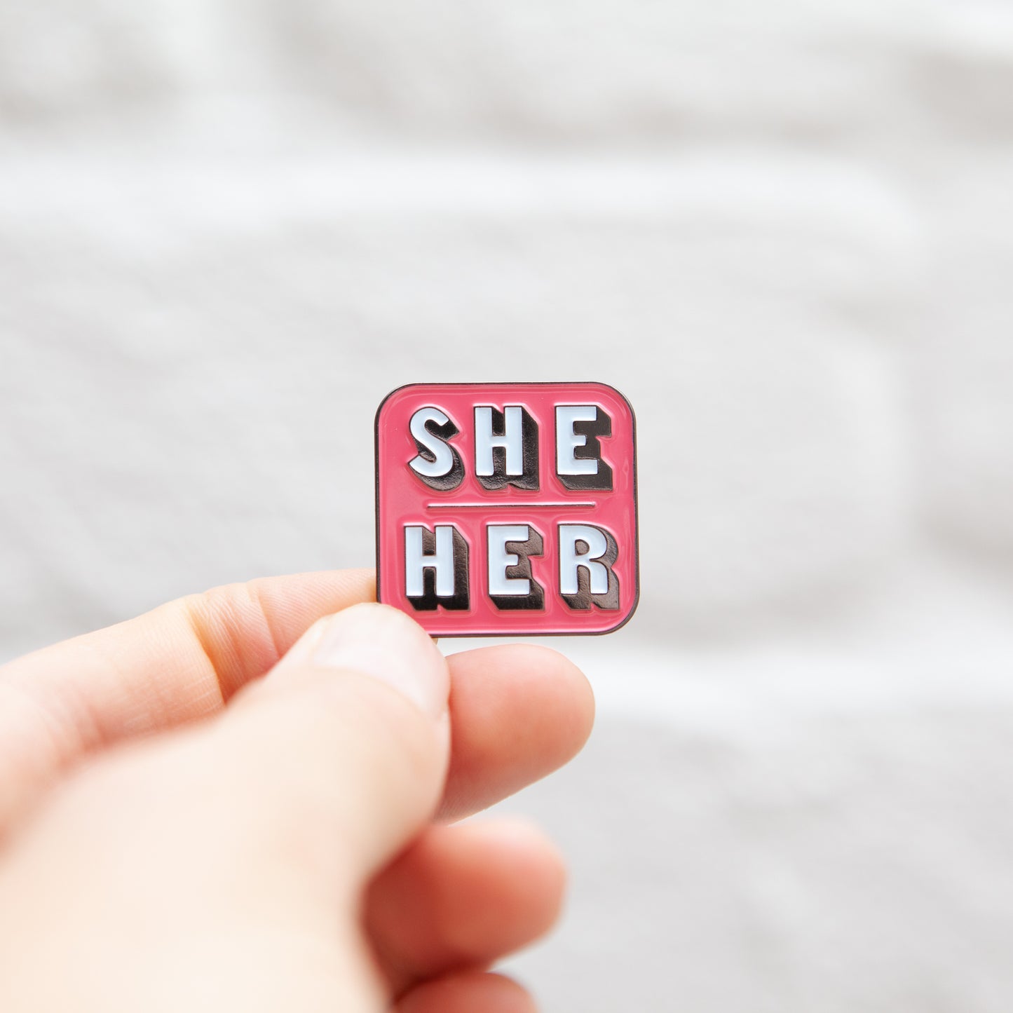 Pronouns Colour Pin - Badgie
