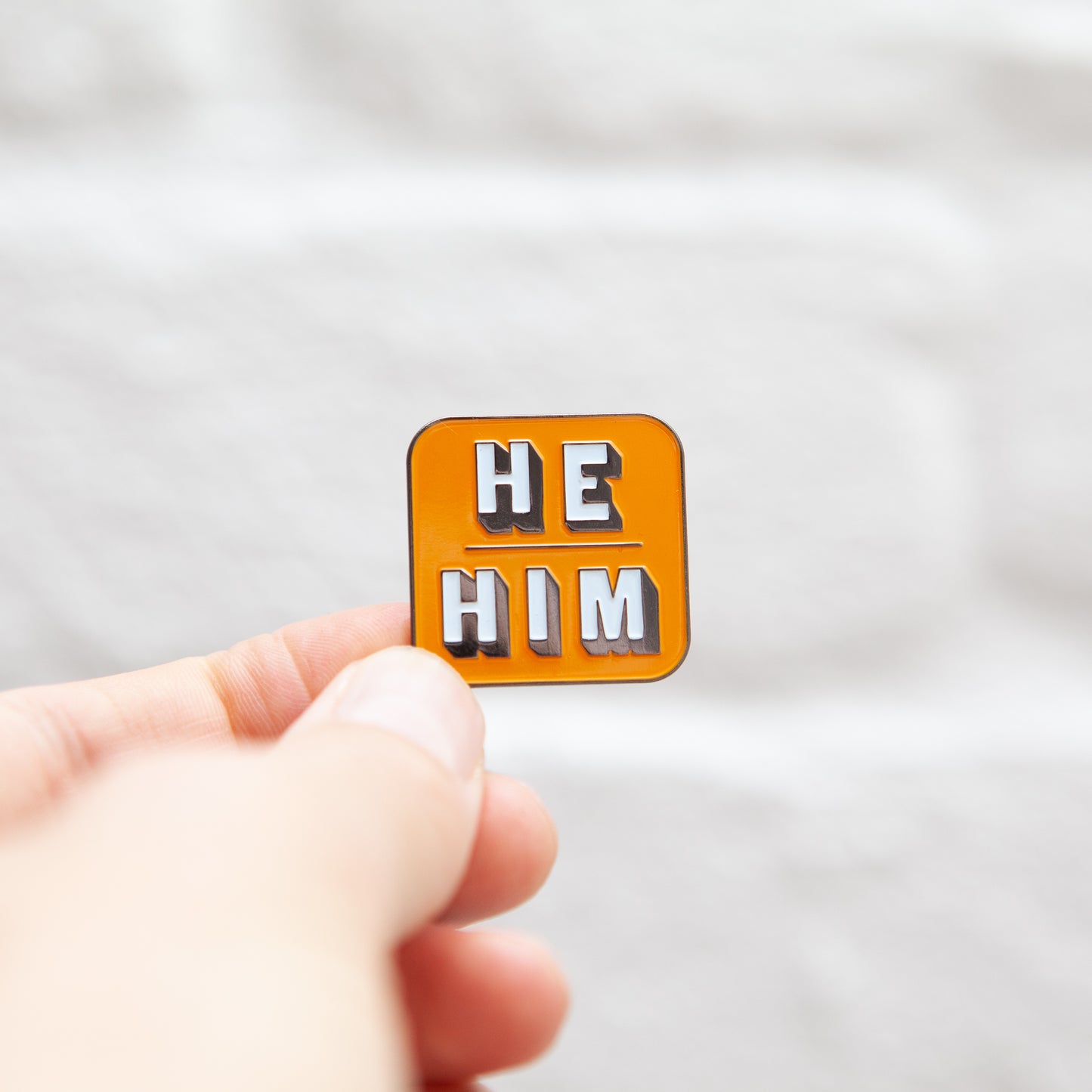 Pronouns Colour Pin - Badgie