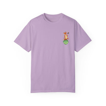 Badgie Pride Fox: Unisex Garment-Dyed T-shirt